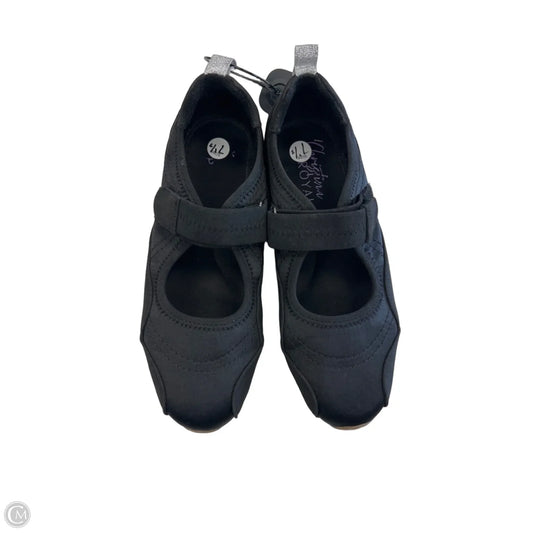 Shoes Flats By Clothes Mentor In Black, Size: 7.5
