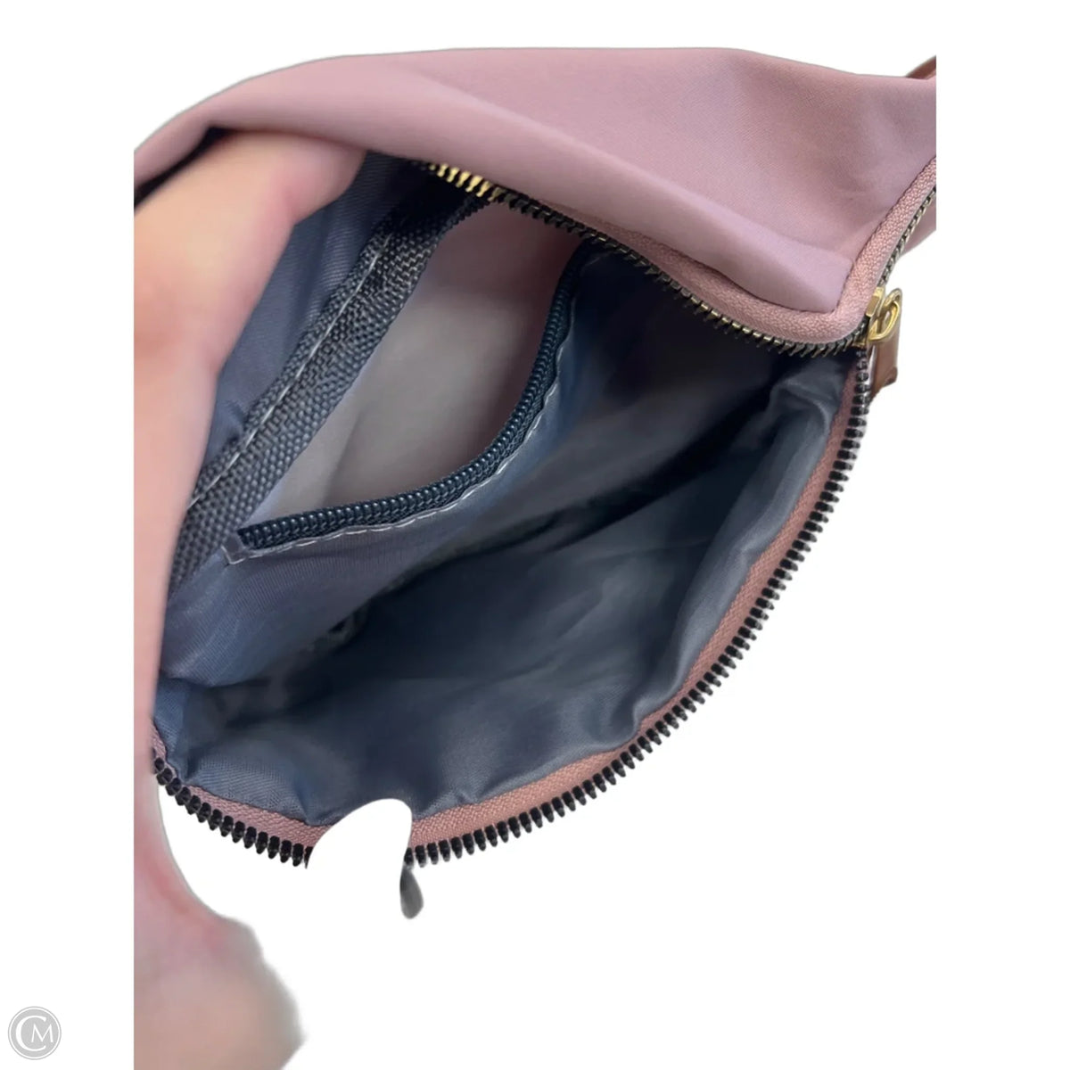 Belt Bag By Clothes Mentor, Size: Small