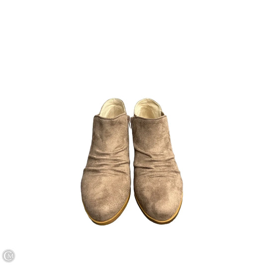 Boots Ankle Flats By Life Stride In Brown, Size: 9