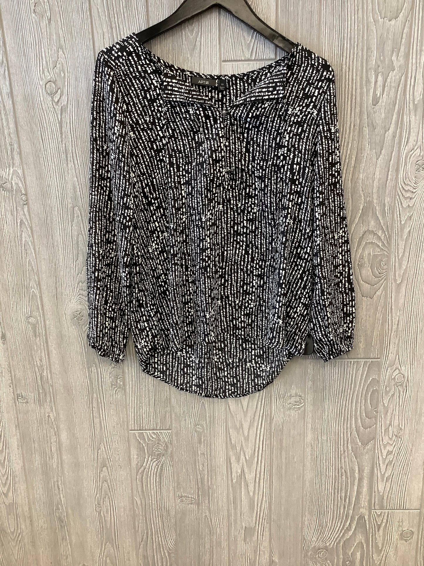 Top Long Sleeve By Apt 9  Size: Xs