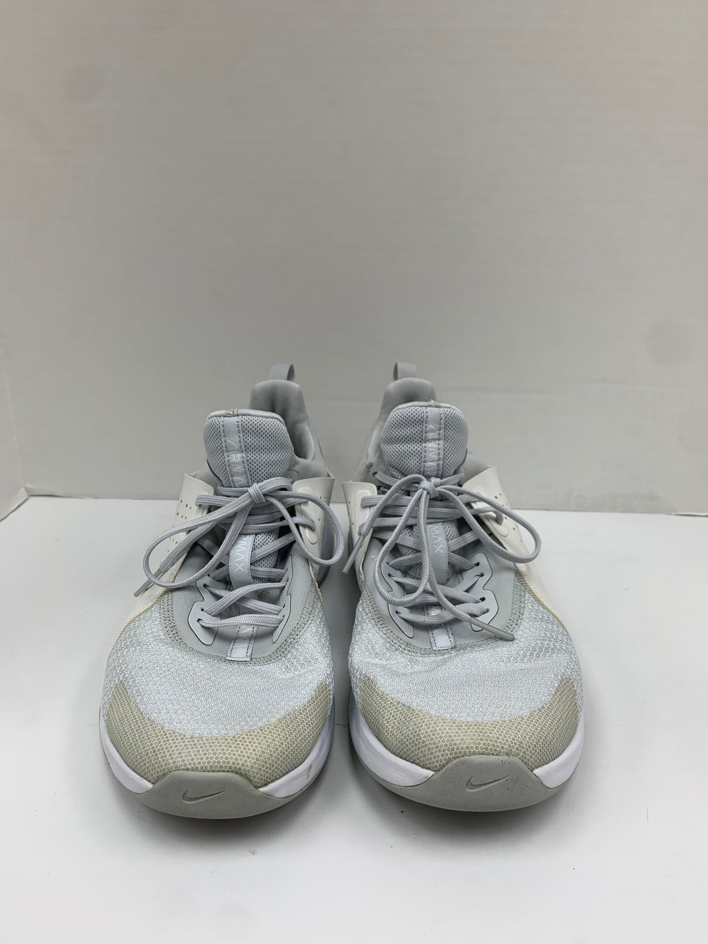 Shoes Athletic By Nike  Size: 11