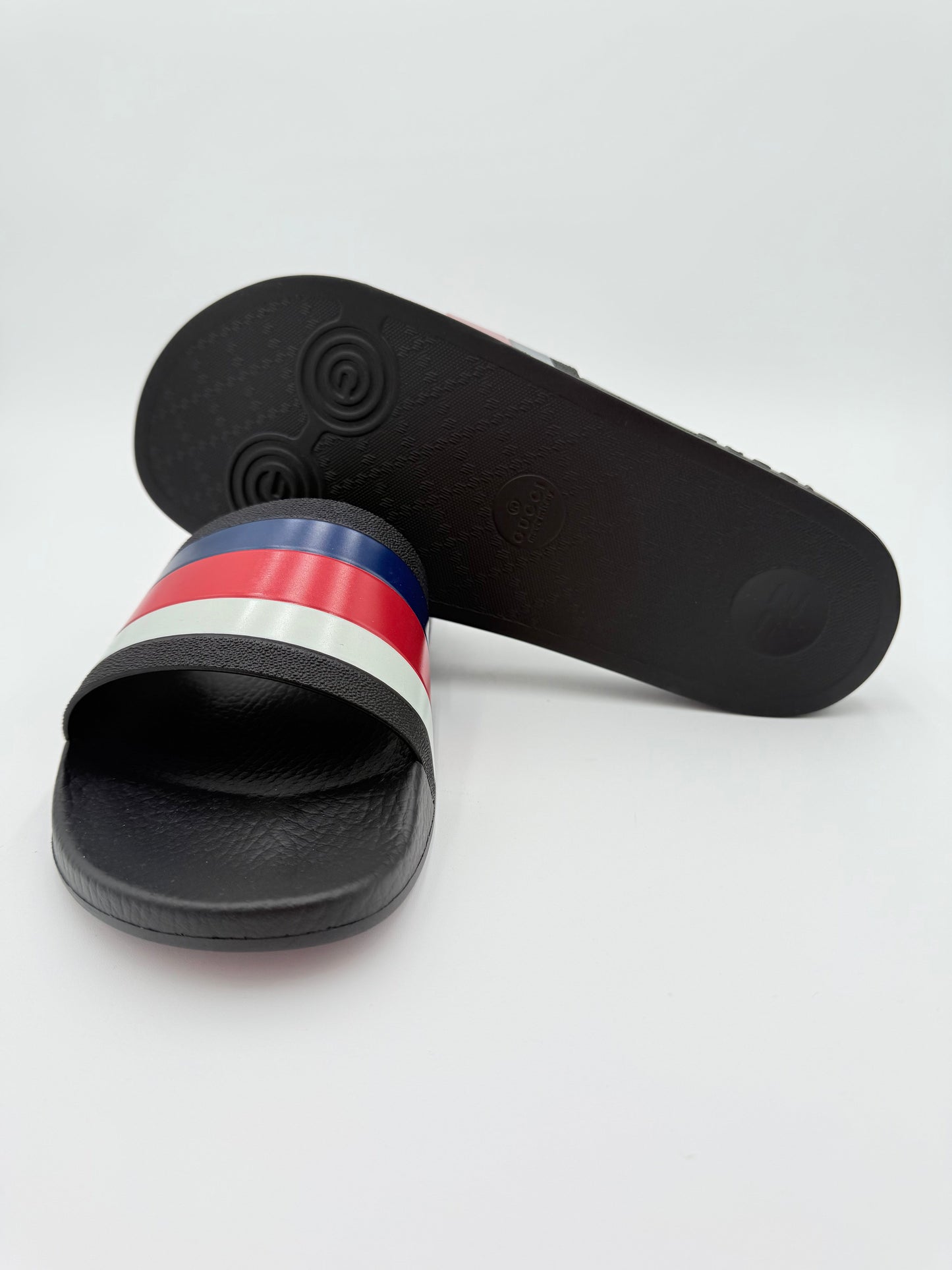 Sandals Luxury Designer By Gucci In Black, Size:10