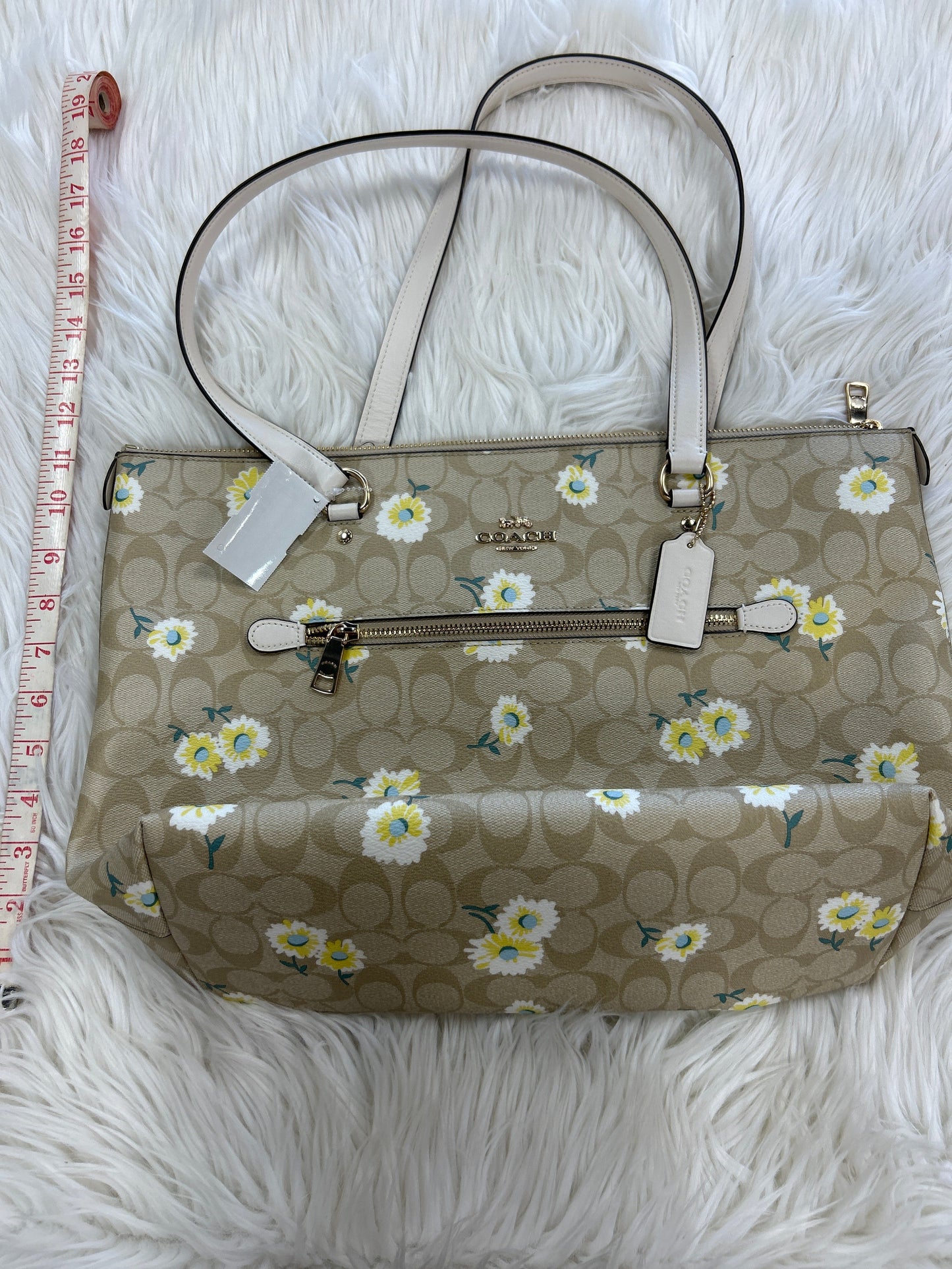 Handbag Designer By Coach In Tan & Yellow, Size:Large