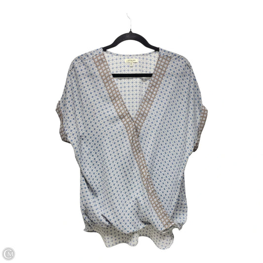 Top Short Sleeve By Max Studio In Blue & Cream, Size: Xl