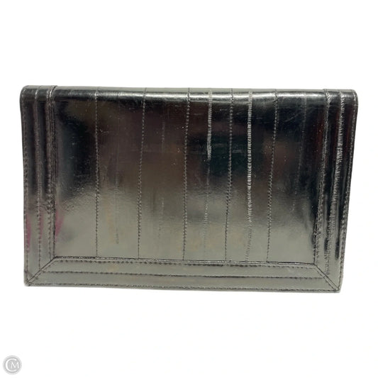 Clutch Leather By Clothes Mentor, Size: Medium