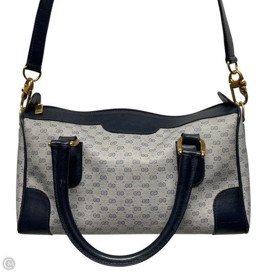 Handbag Luxury Designer By Gucci, Size: Medium