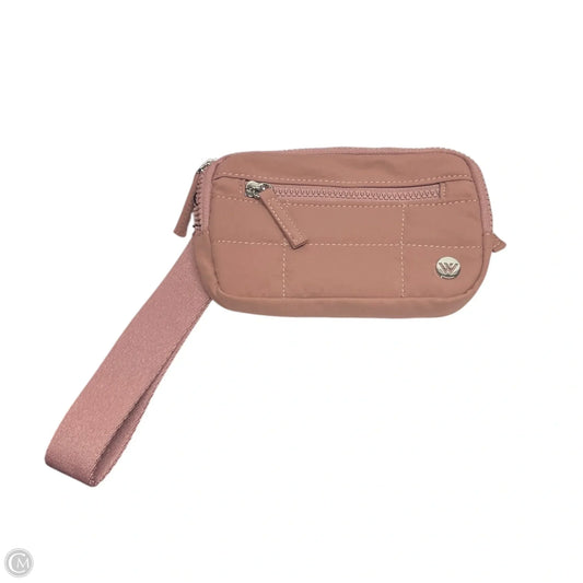 Wristlet By Clothes Mentor, Size: Medium