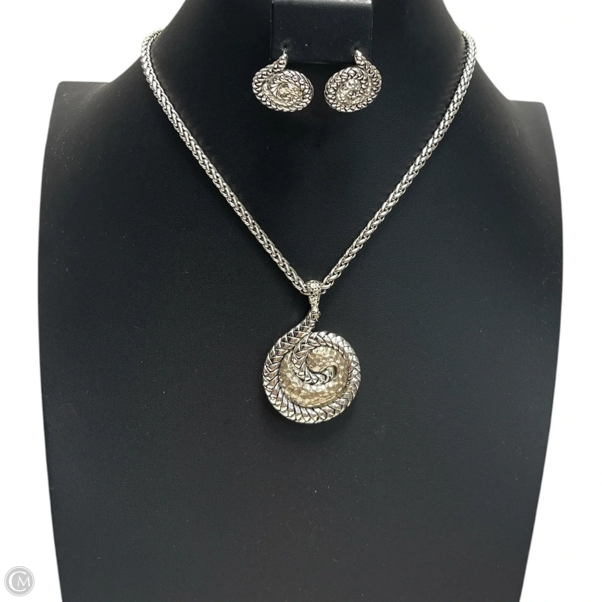 Necklace Set By Clothes Mentor