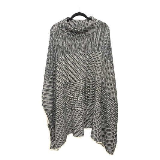 Poncho By Lane Bryant In Grey & White, Size: Xxxl