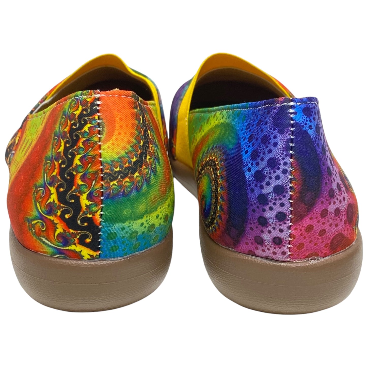 Shoes Sneakers By Clothes Mentor In Multi-colored, Size: 7.5