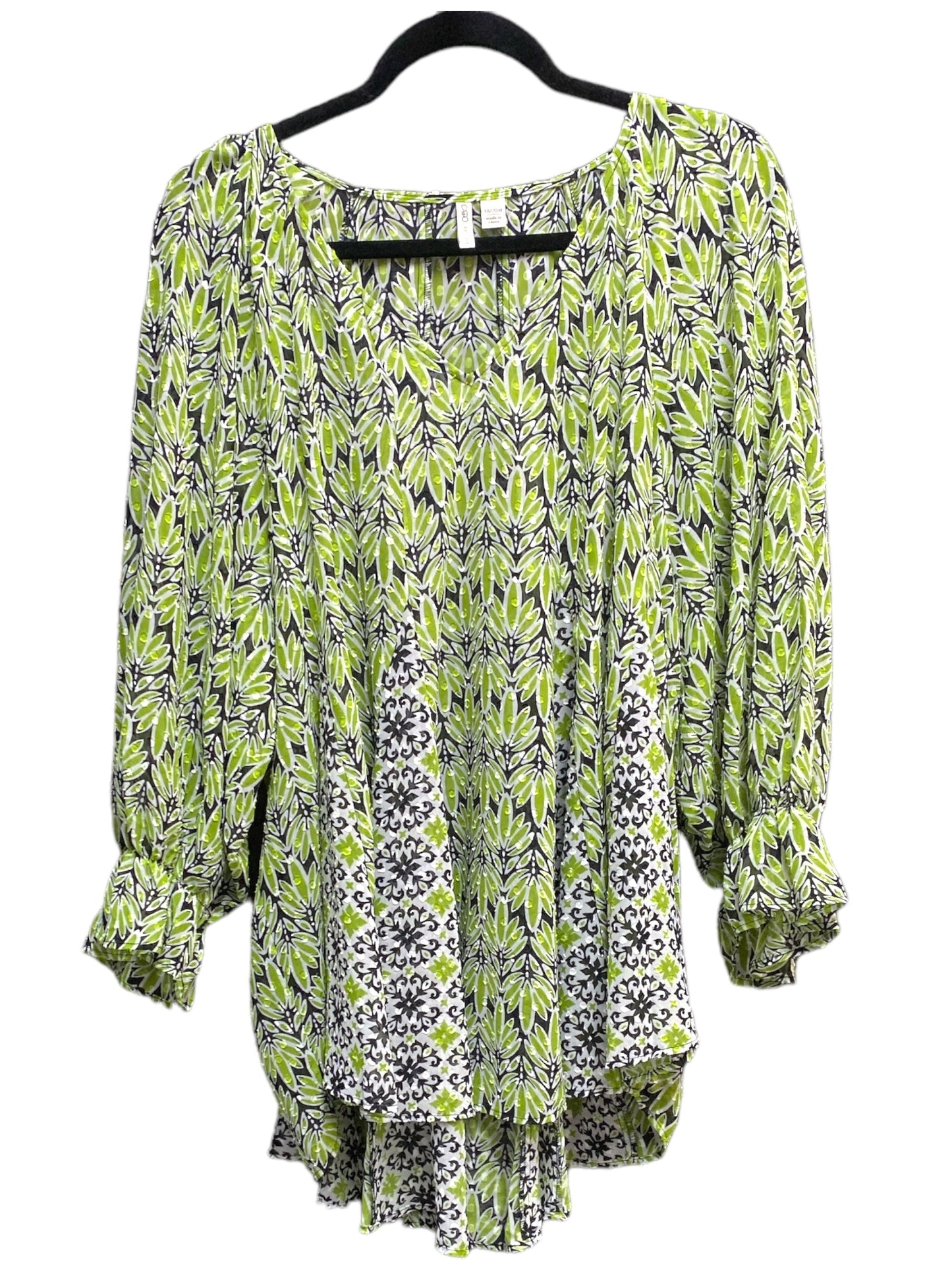 Top Long Sleeve By Cato In Black & Green, Size: 18