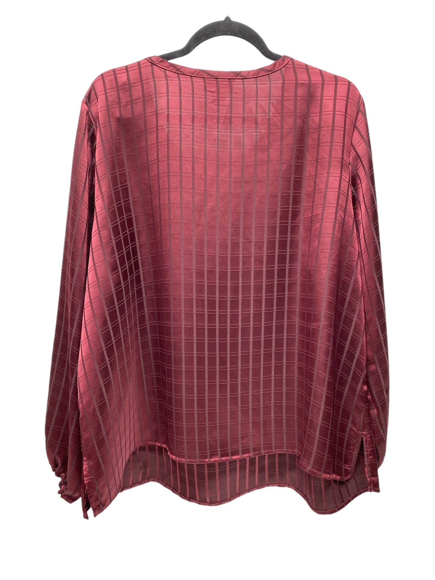 Top Long Sleeve By Liz Claiborne In Red, Size: 1x