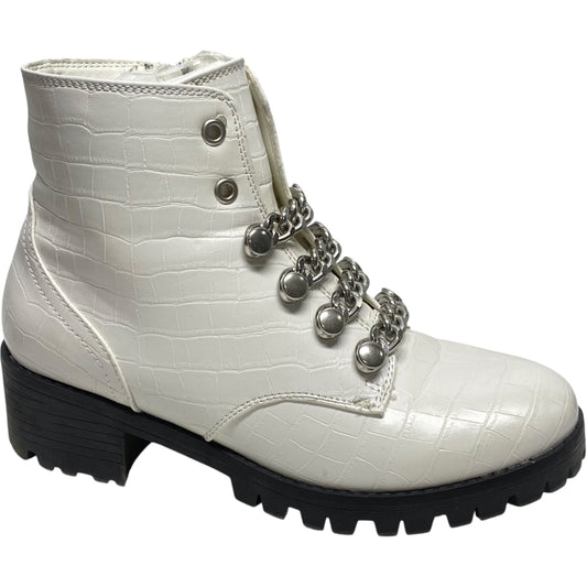 Boots Combat By Sugar In White, Size: 7