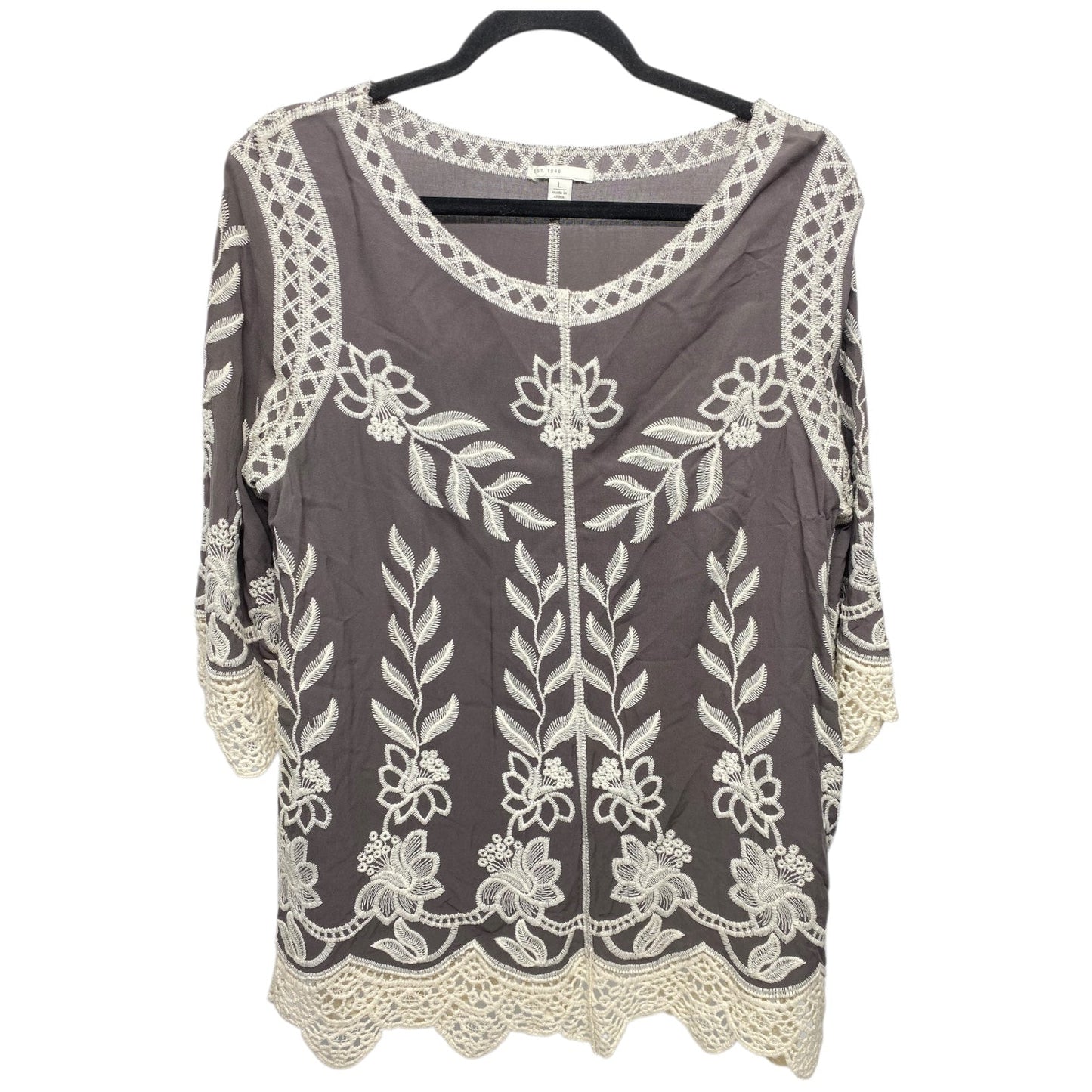 Top 3/4 Sleeve By Cato In Grey & White, Size: L