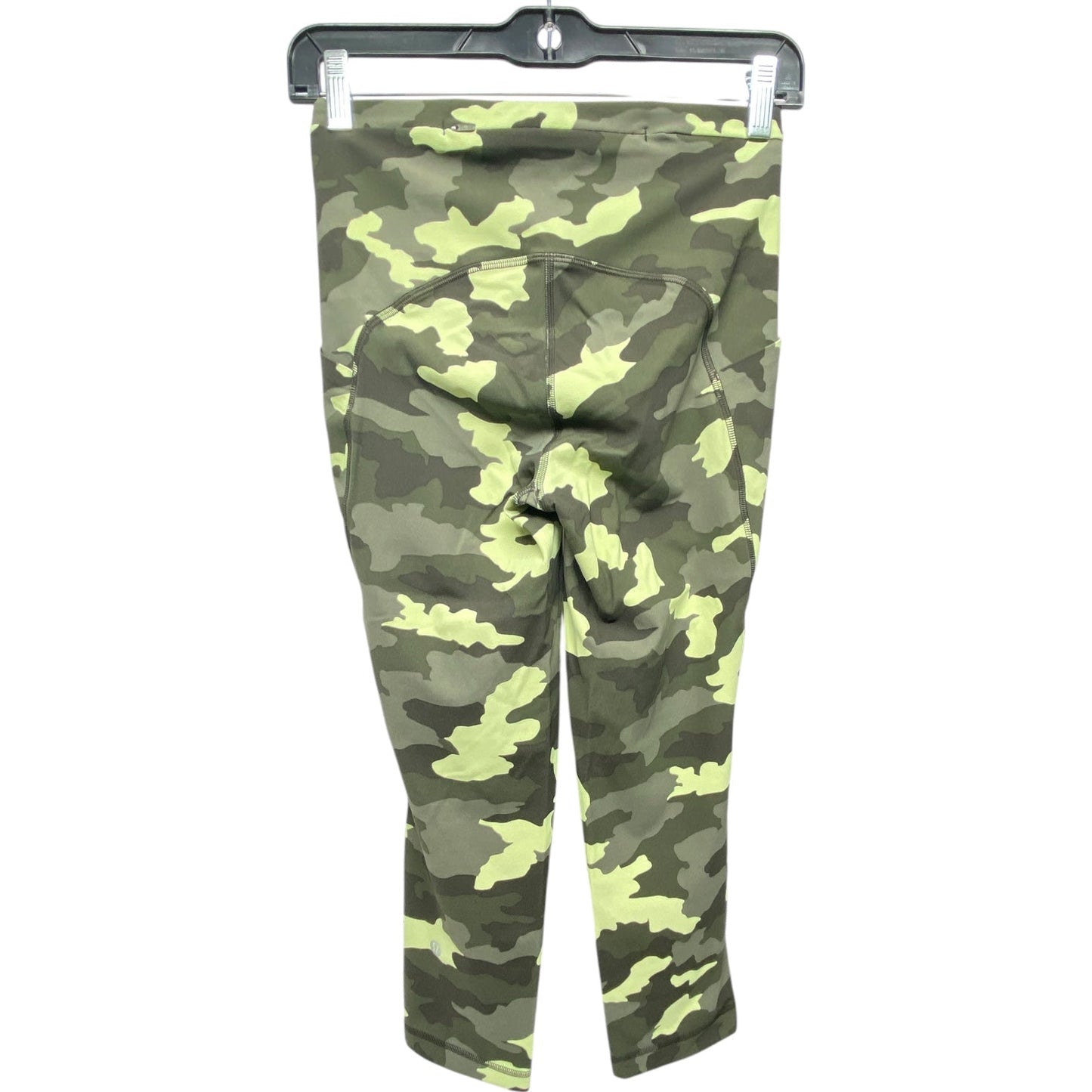 Athletic Leggings Capris By Lululemon In Camouflage Print, Size: M