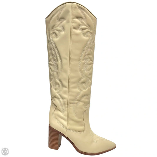 Boots Western By SCHUTZ In Cream, Size: 5.5