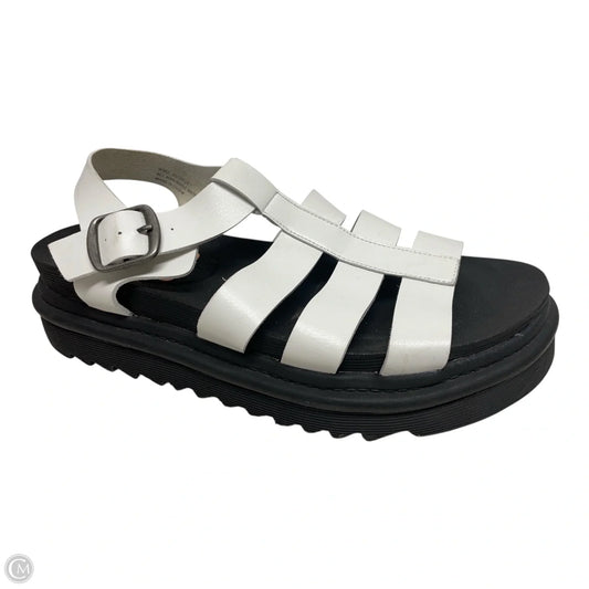 Sandals Flats By Report In Black & White, Size: 9.5