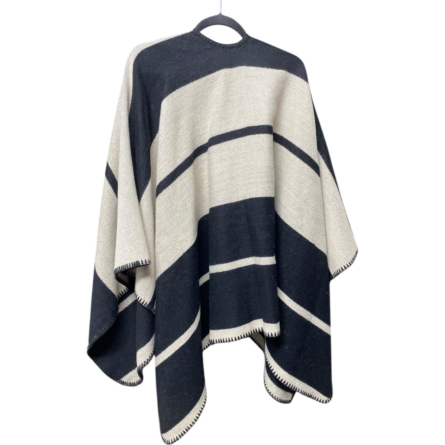 Poncho By Jack & Missy In Black & Tan, Size: Osfm