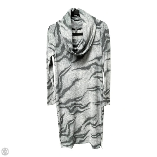 Dress Casual Short By White House Black Market In Black & Grey, Size: Sp