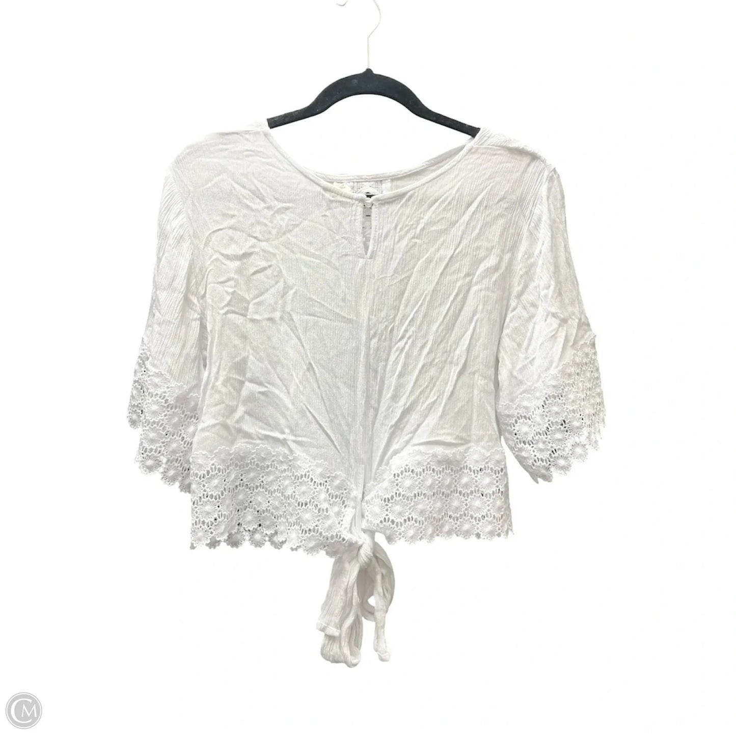 Top Short Sleeve By Clothes Mentor In White, Size: L
