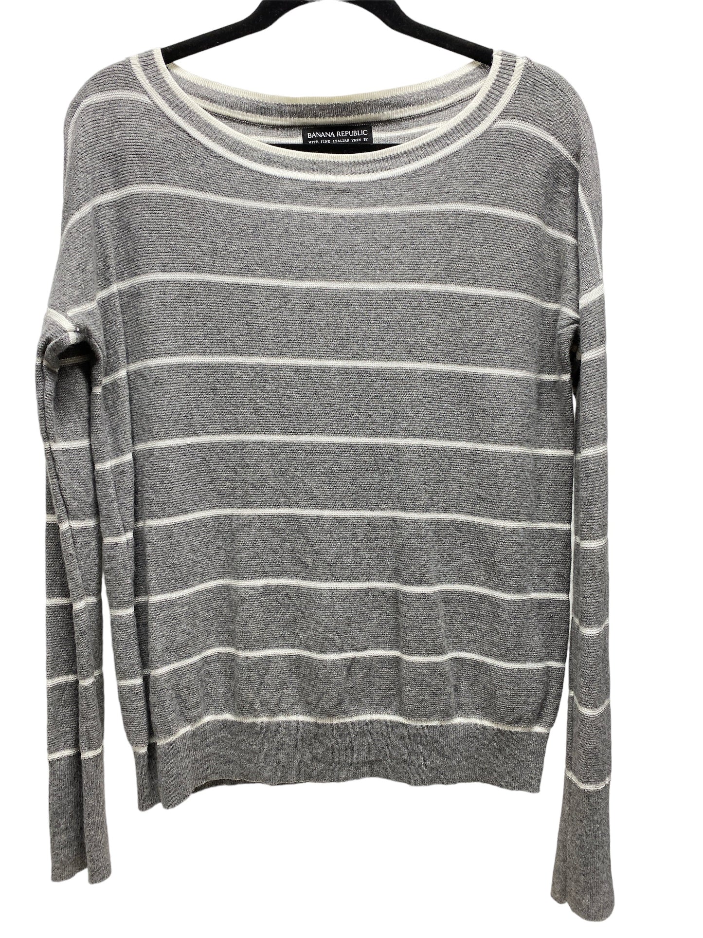 Sweater By Banana Republic  Size: M