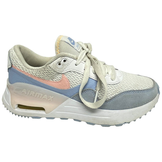 Shoes Athletic By Nike In Grey & White, Size: 6.5