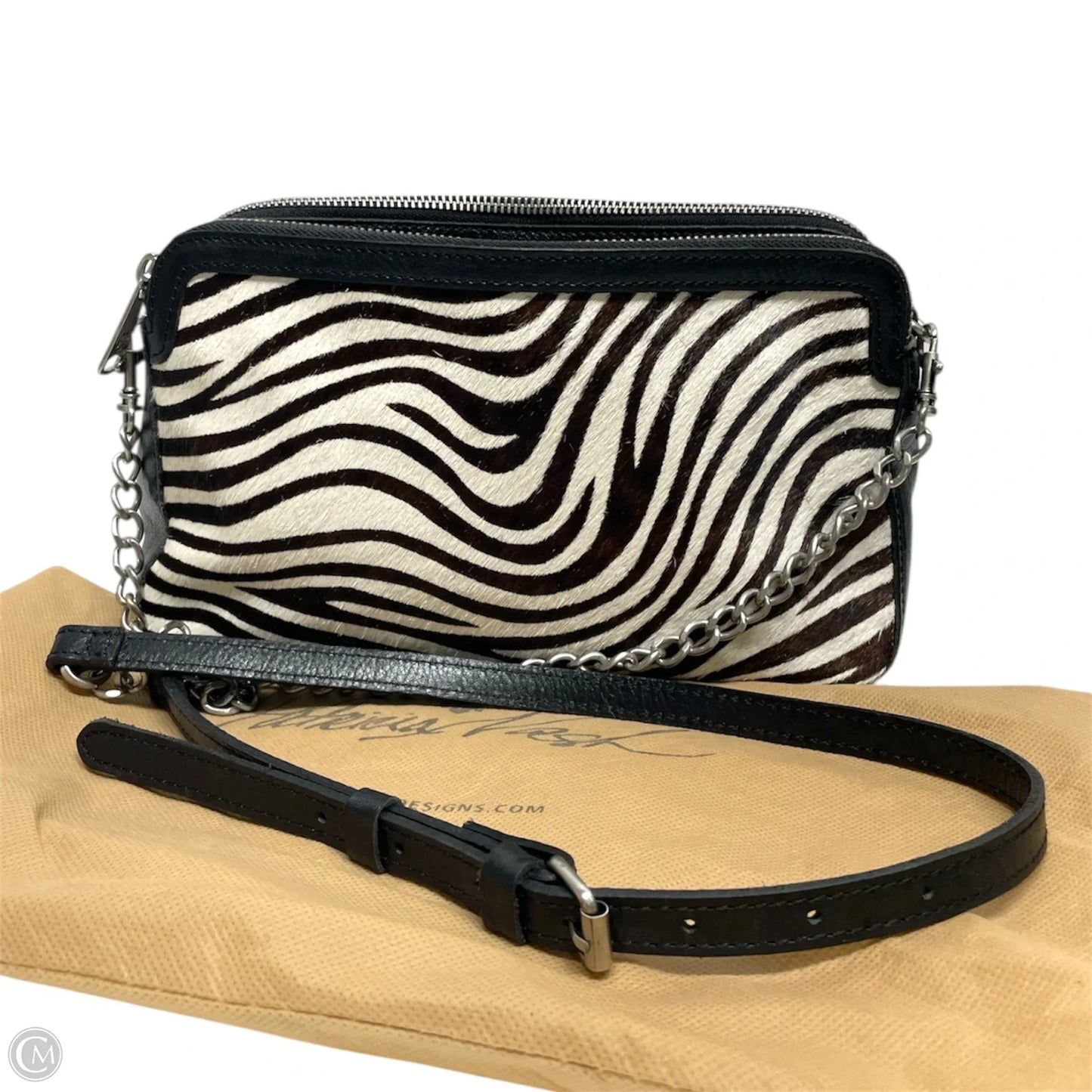 Crossbody Designer By Patricia Nash, Size: Medium