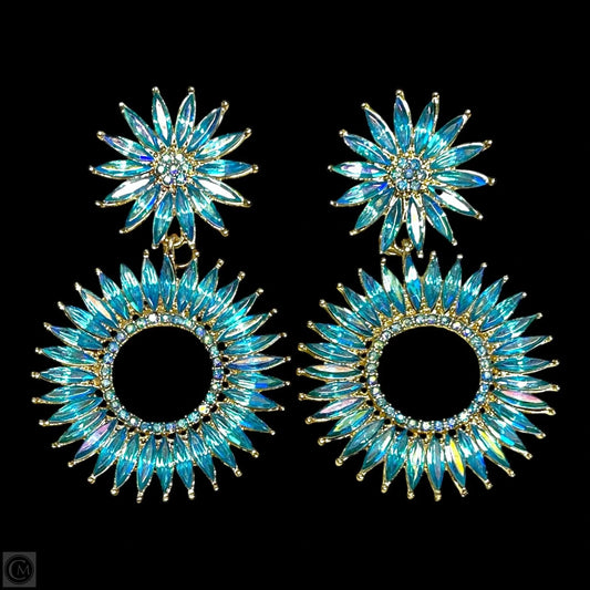 Earrings Dangle/drop By Clothes Mentor