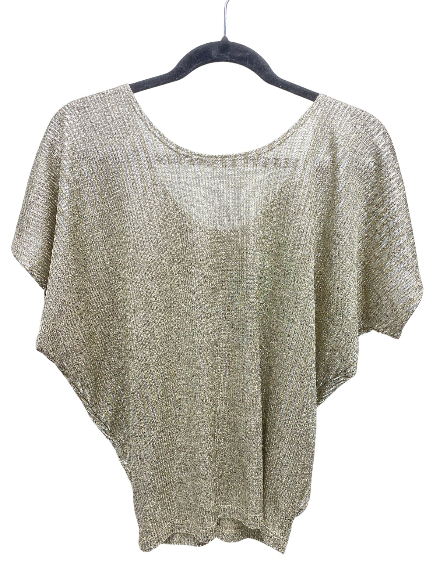 Blouse Short Sleeve By Kim & Cami In Silver, Size: S