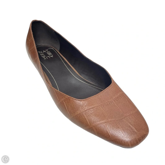 Shoes Flats By Naturalizer In Brown, Size: 12