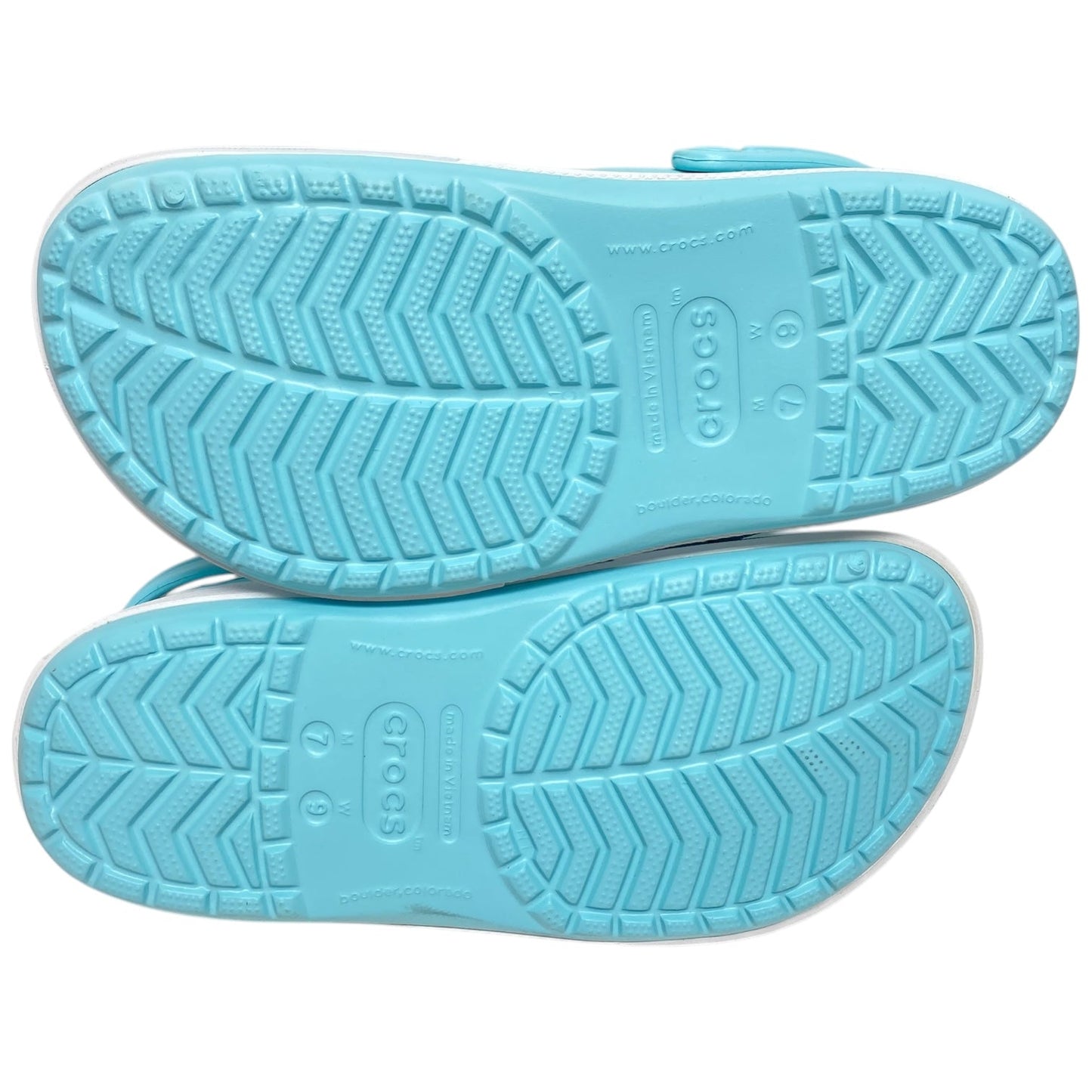 Shoes Flats By Crocs In Aqua, Size: 9