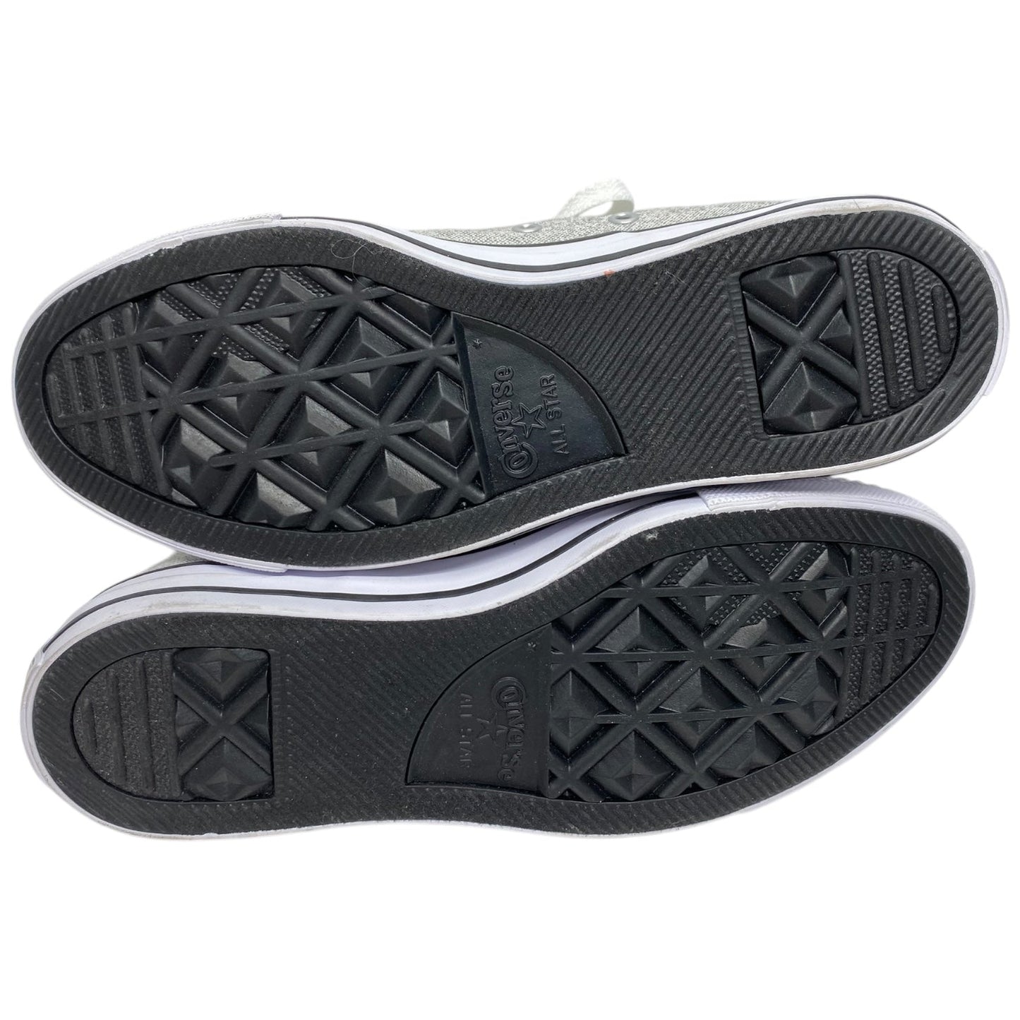 Shoes Sneakers By Converse In Black, Size: 9