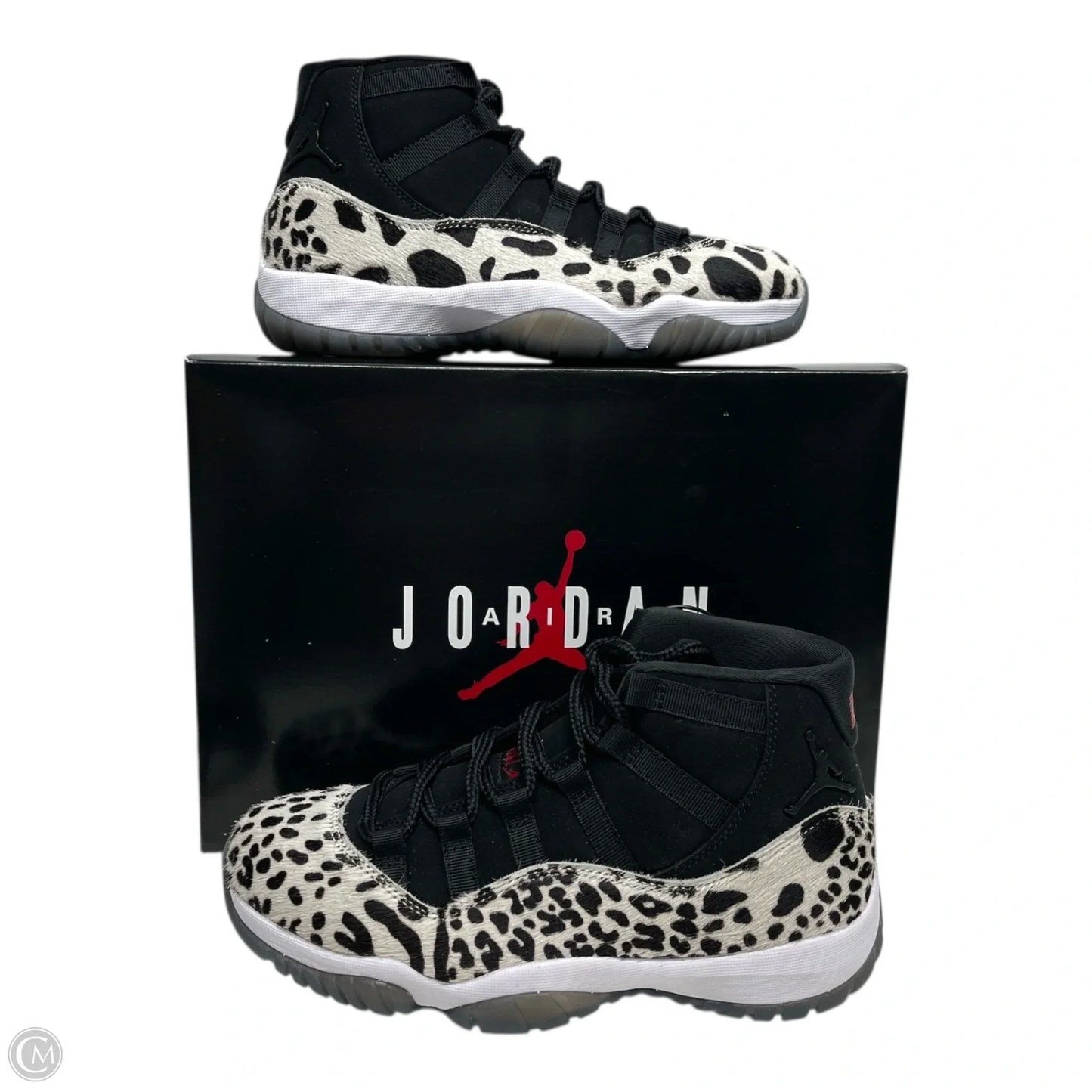 Shoes Luxury Designer By Jordan In Animal Print, Size: 8
