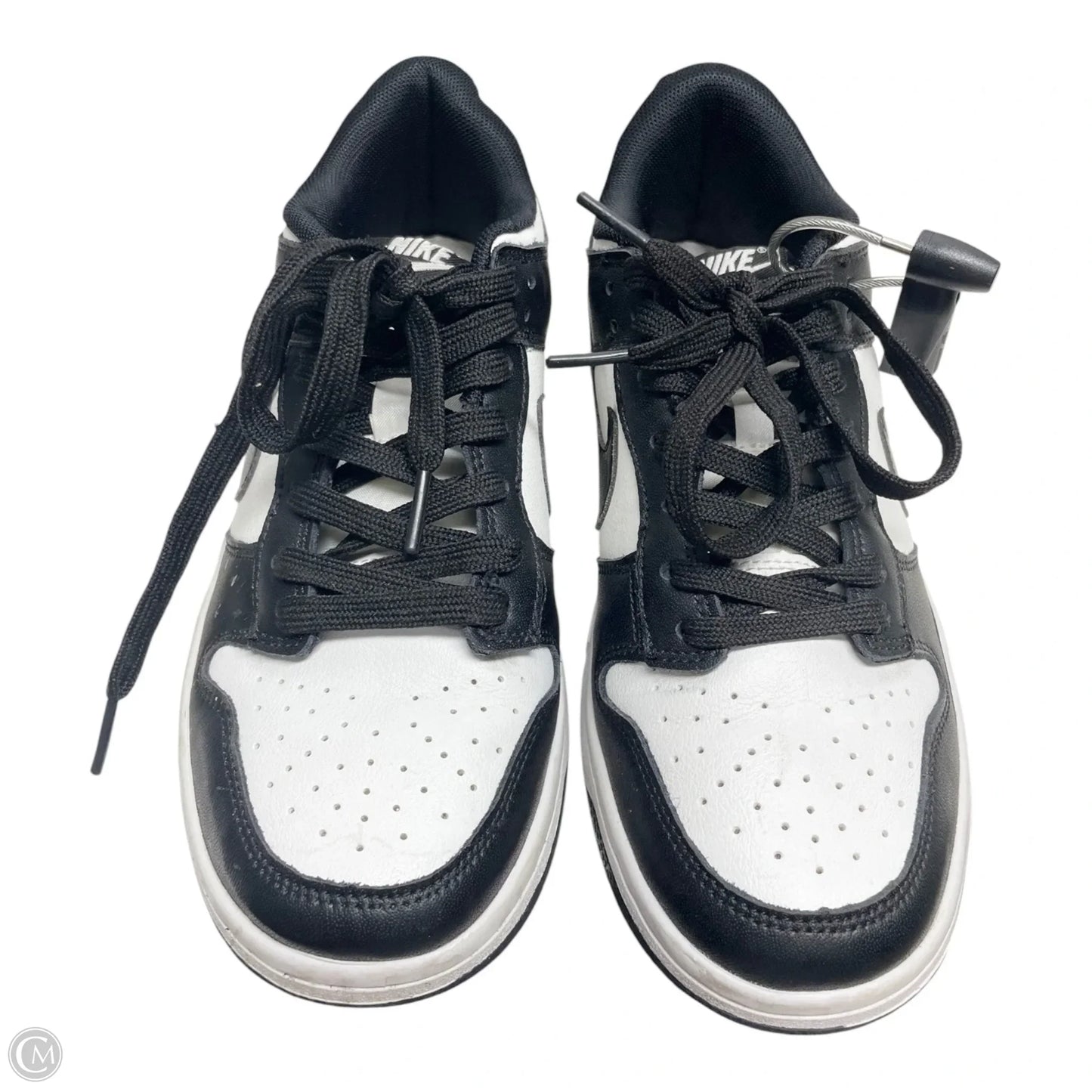 Shoes Sneakers By Nike In Black & White, Size: 8