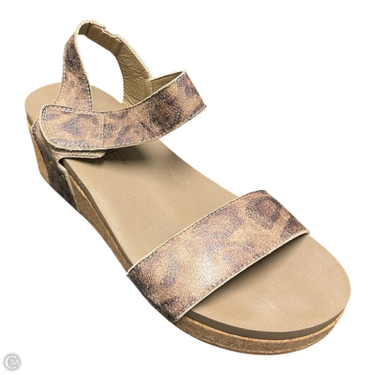 Sandals Heels Block By Corkys In Leopard Print, Size: 9