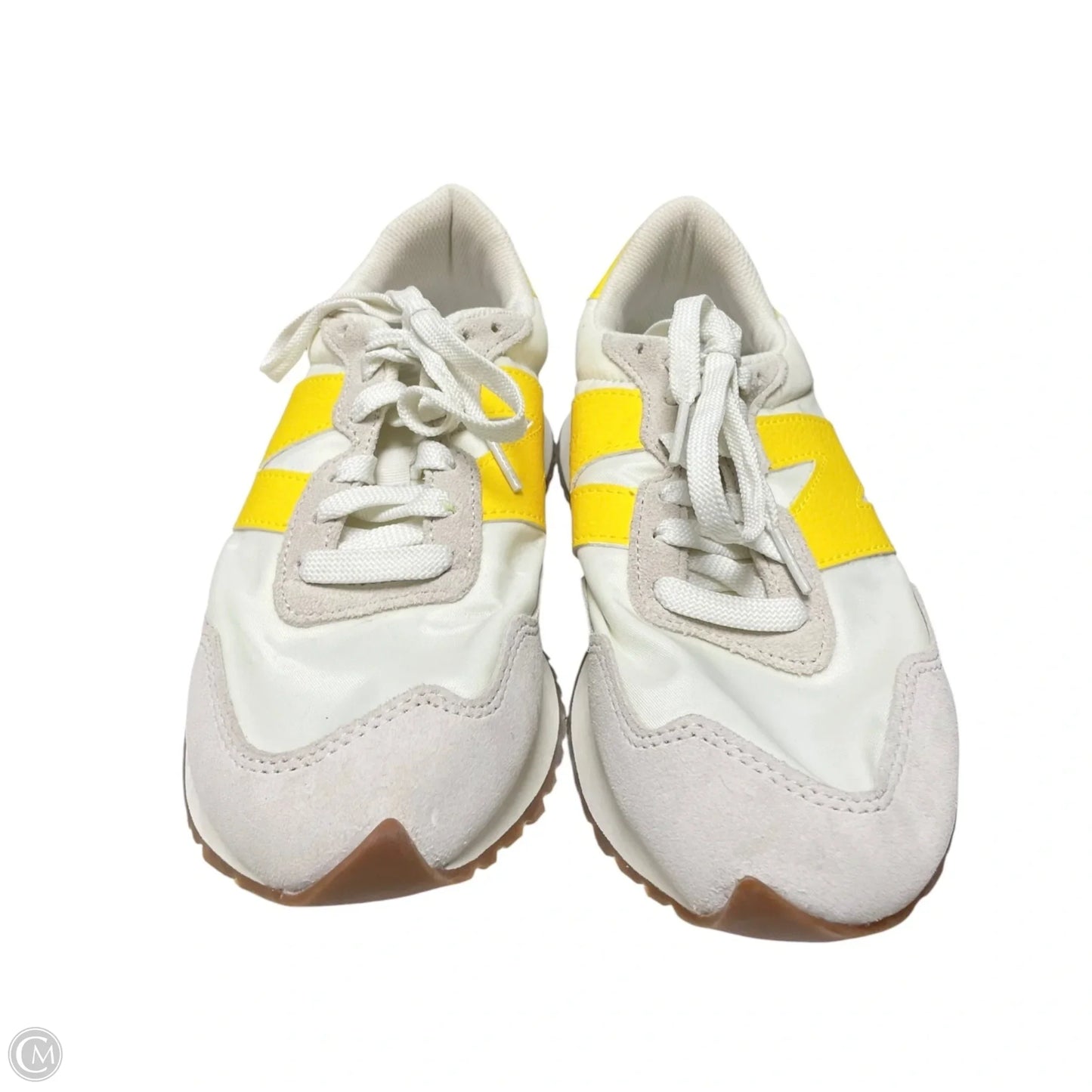 Shoes Athletic By New Balance In White & Yellow, Size: 8.5