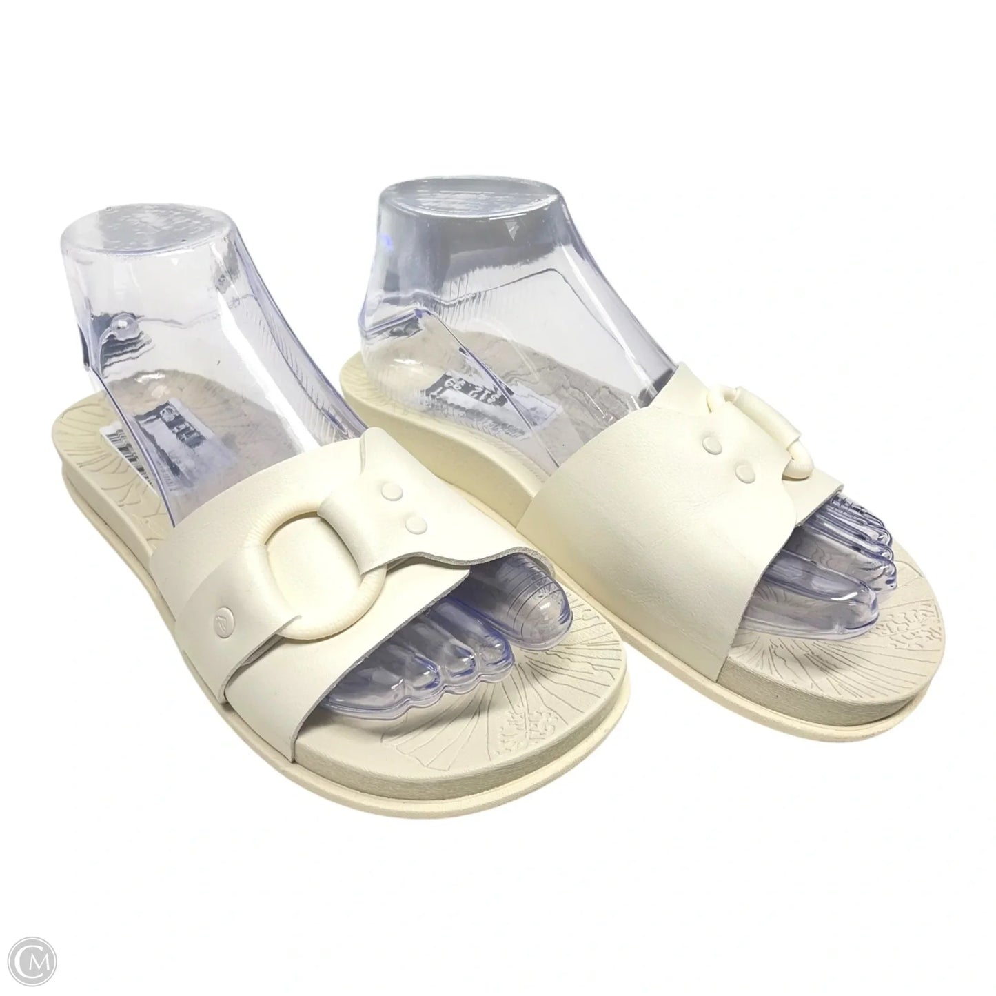 Sandals Flats By Reef In Ivory, Size: 6
