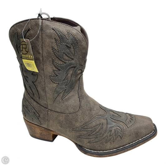 Boots Western By Roper In Brown, Size: 8.5