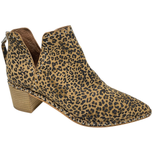 Boots Ankle Heels By Dolce Vita In Animal Print, Size: 6.5