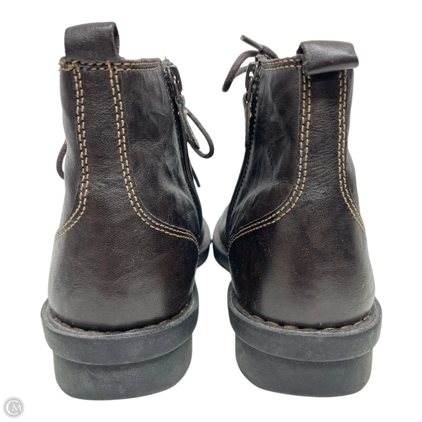 Boots Ankle Flats By Clarks In Brown, Size: 7.5