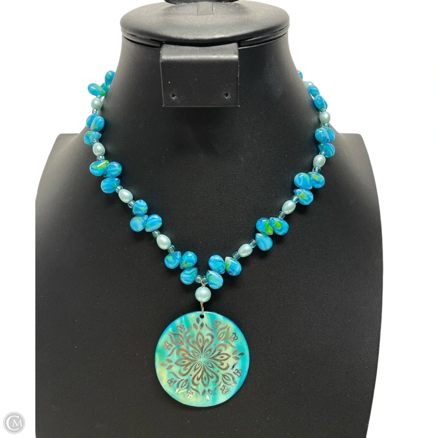 Necklace Pendant By Clothes Mentor