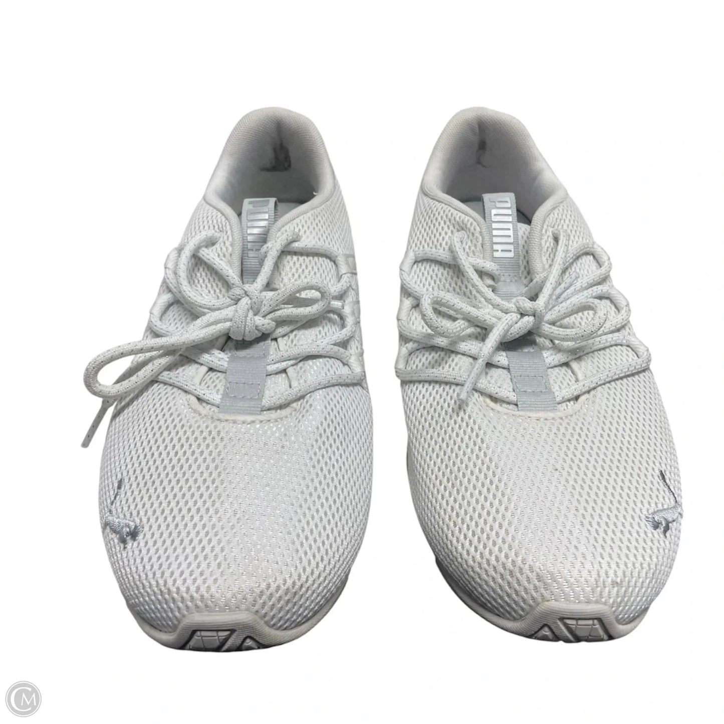 Shoes Sneakers By Puma In Grey & White, Size: 10