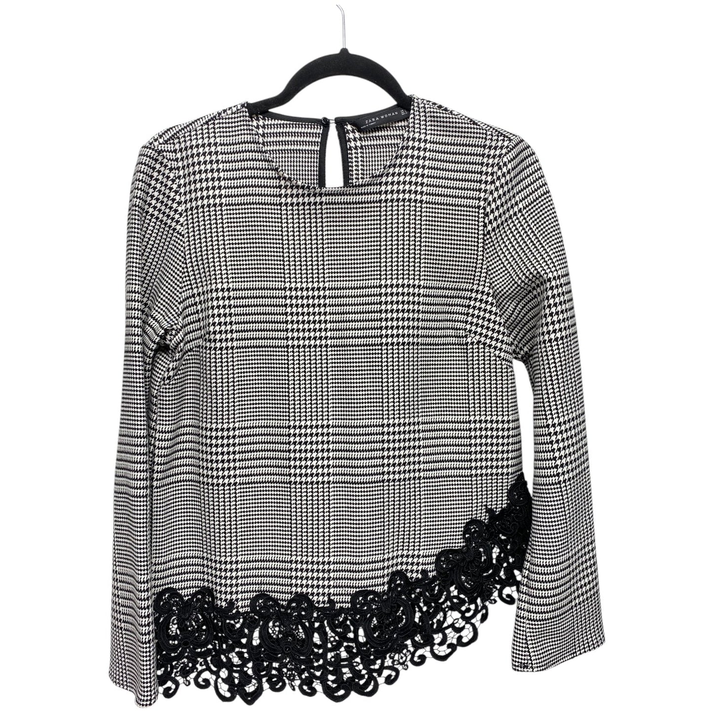 Top Long Sleeve By Zara Women In Black & White, Size: S