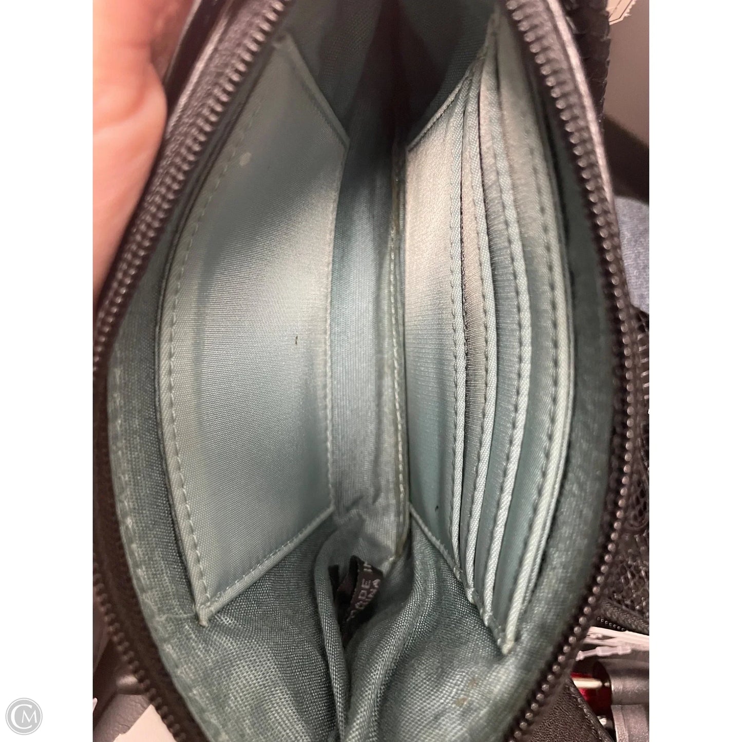 Wristlet Leather By Clarks, Size: Medium