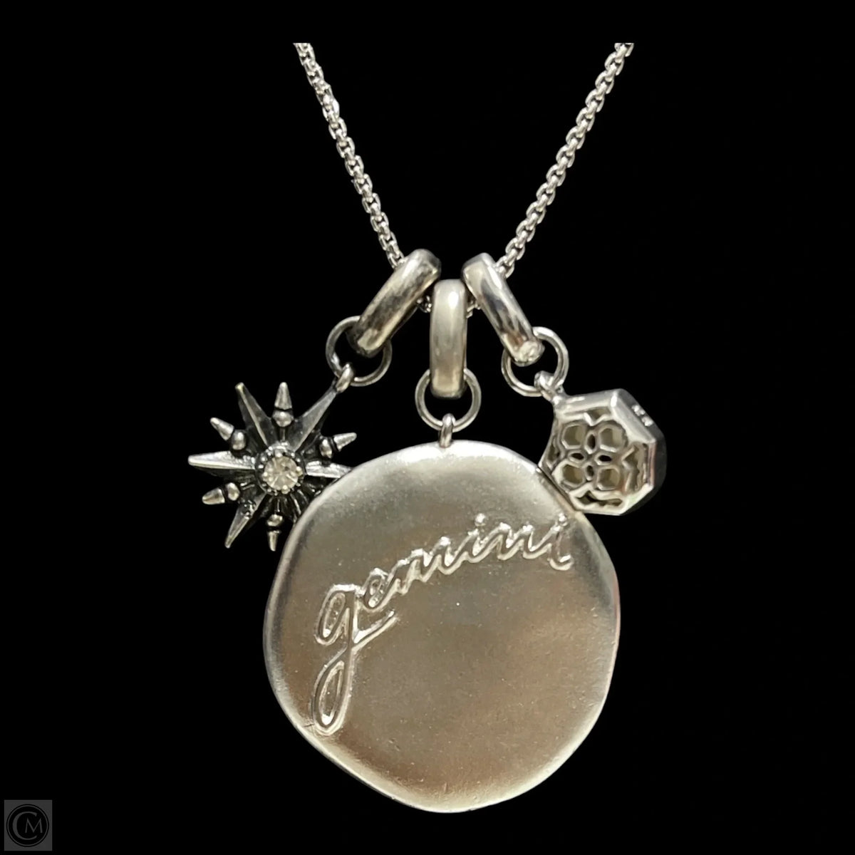 Necklace Designer By Kendra Scott