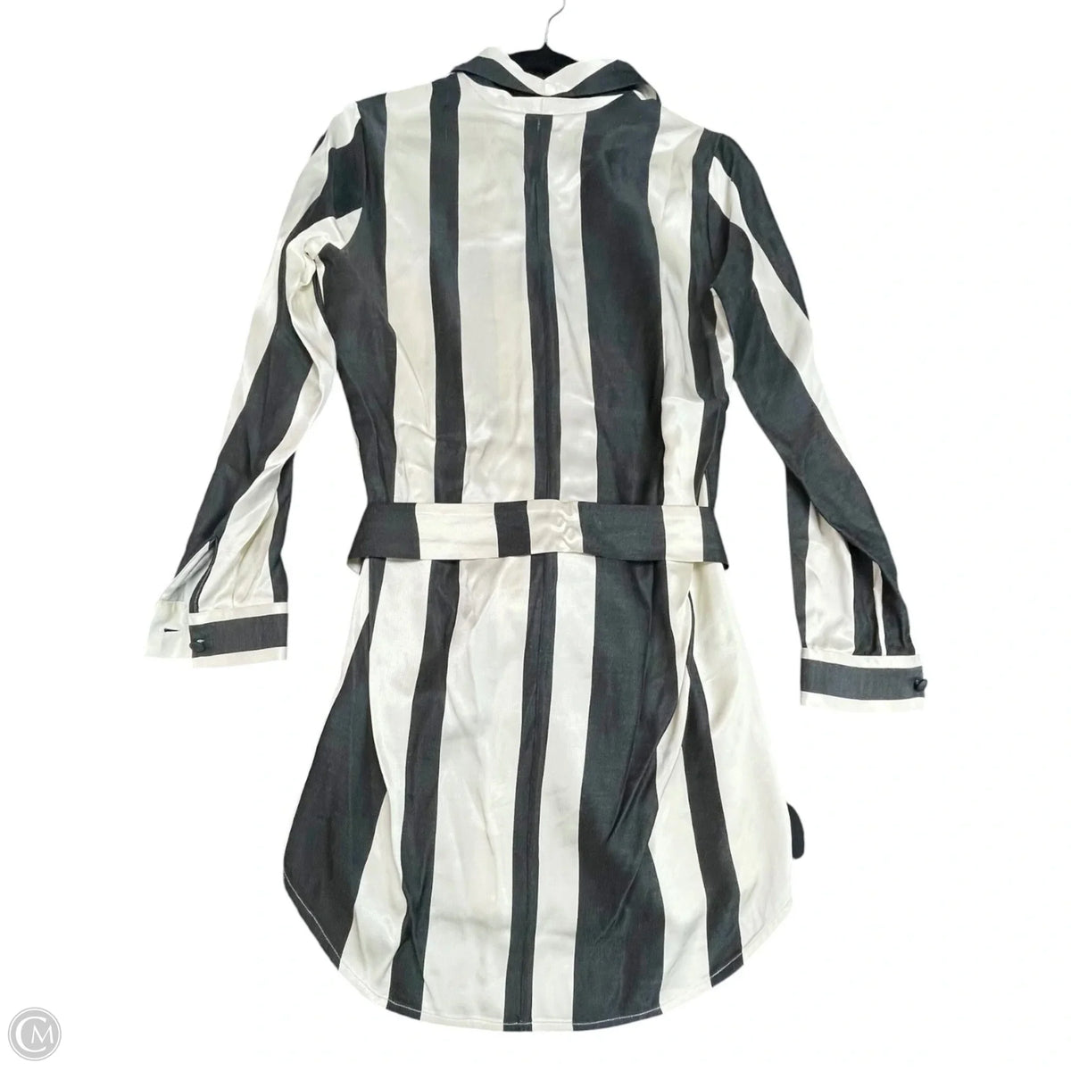 Dress Casual Short By Cma In Striped Pattern, Size: 4