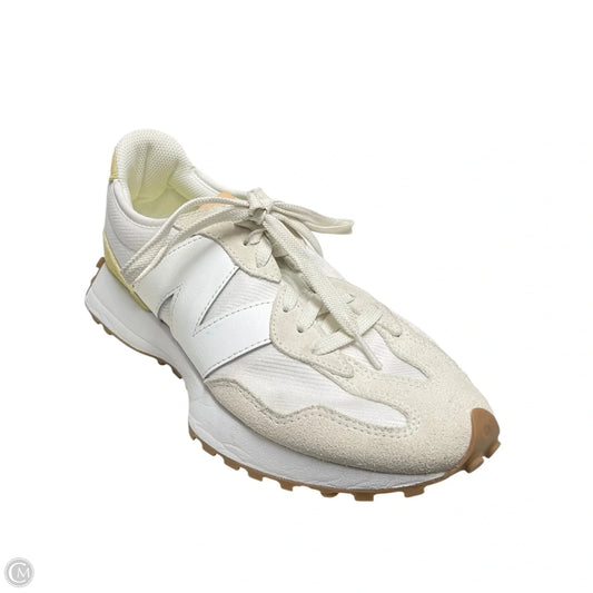 Shoes Sneakers By New Balance In Beige, Size: 10