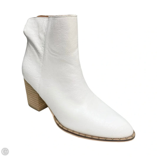 Boots Ankle Heels By BEAST FASHION  In White, Size: 9