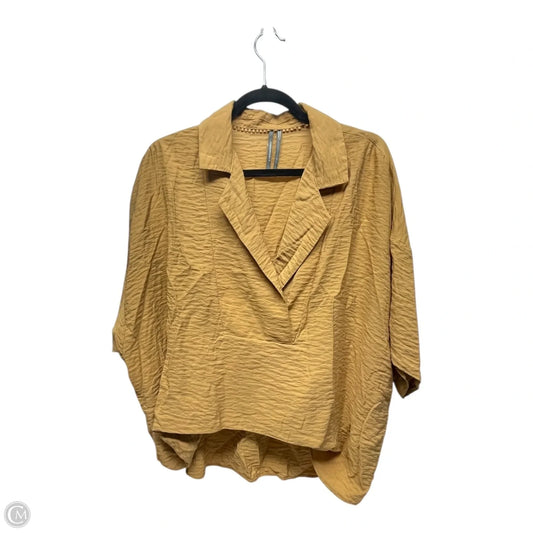 Top Short Sleeve By Anthropologie In Brown, Size: M