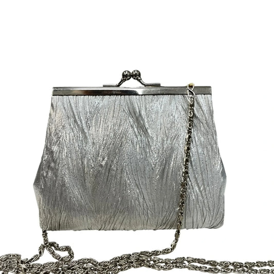 Clutch By Clothes Mentor, Size: Small